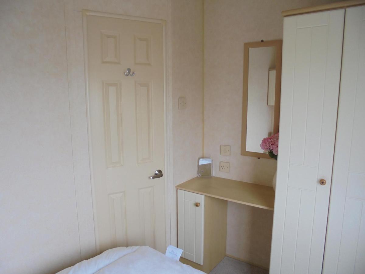 Coral Beach : The Richmond:- 6 Berth, Blow Heated 잉골드멜스 외부 사진